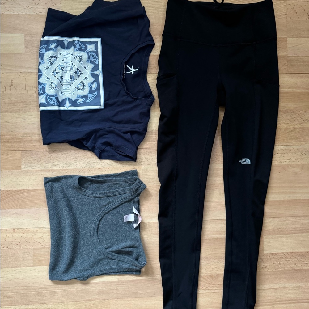 Bundle of 3 Yoga/Workout Set, the north face, VS, Size: XS/2/S